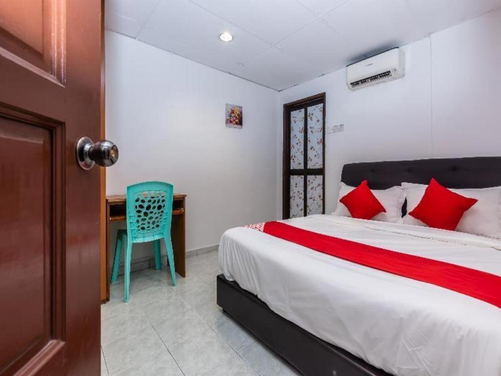 Azimaju Hotel