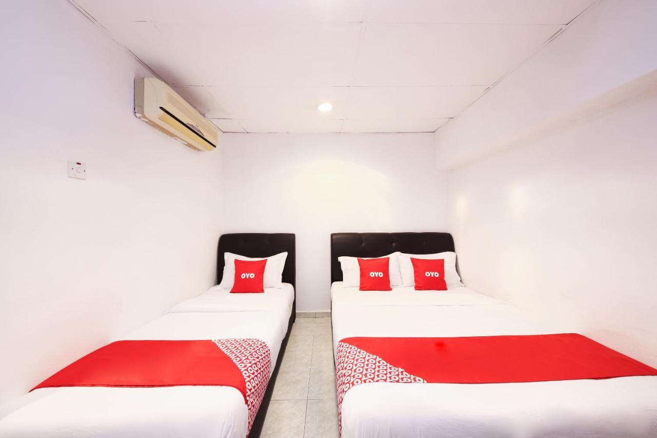 Azimaju 3* Malacca