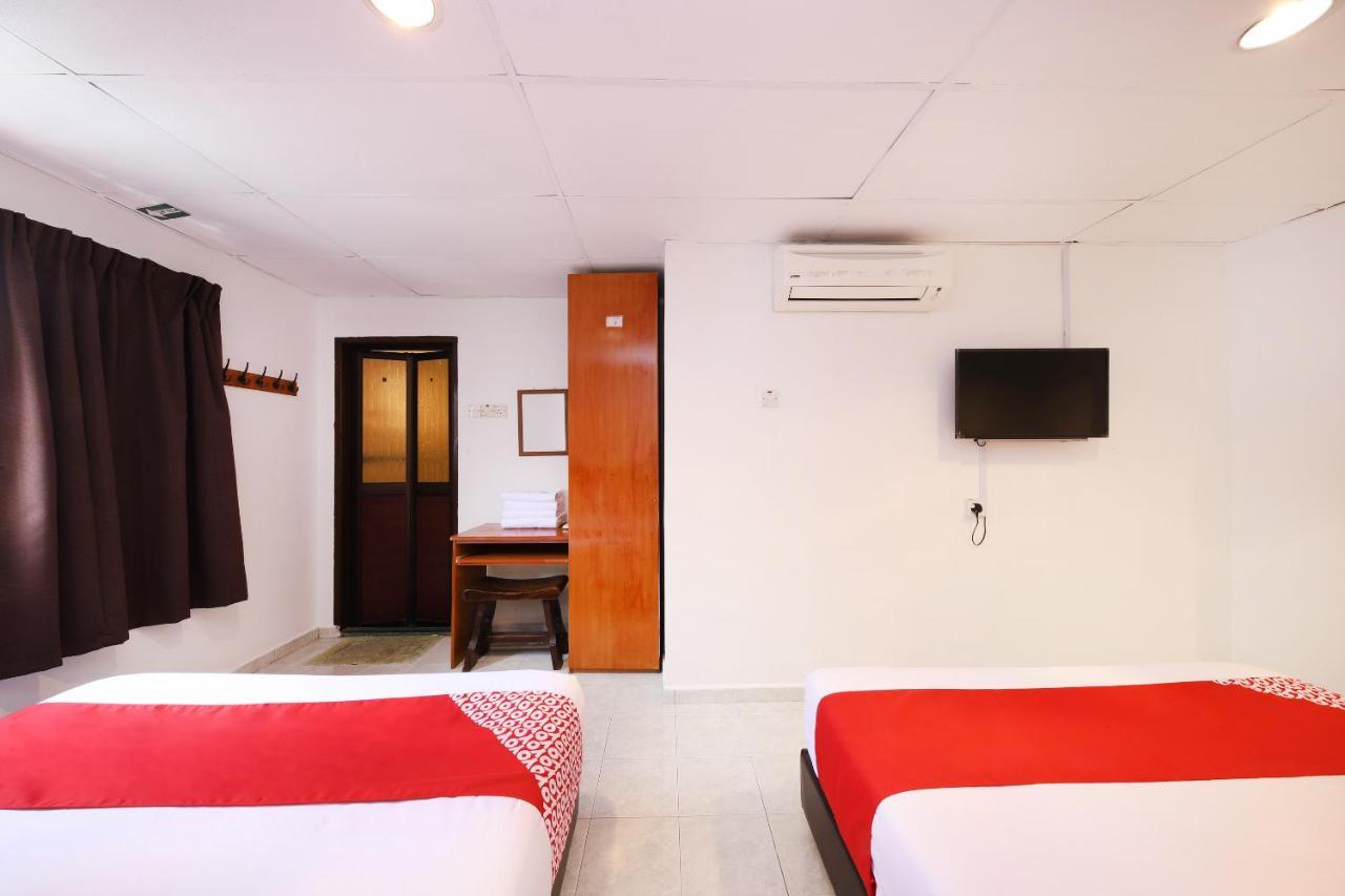 Azimaju 3* Malacca